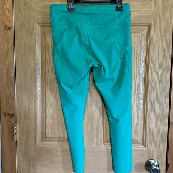 Lululemon Athletica Fast & Free High rise crop 23” perfect condition - Picture 12 of 12